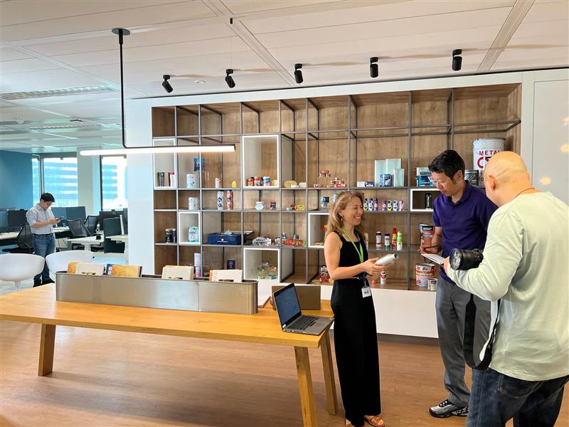 Photoshoot brings to life the people and processes behind Trivium Packaging